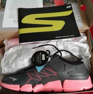 Go Bionic Fuel sneakers